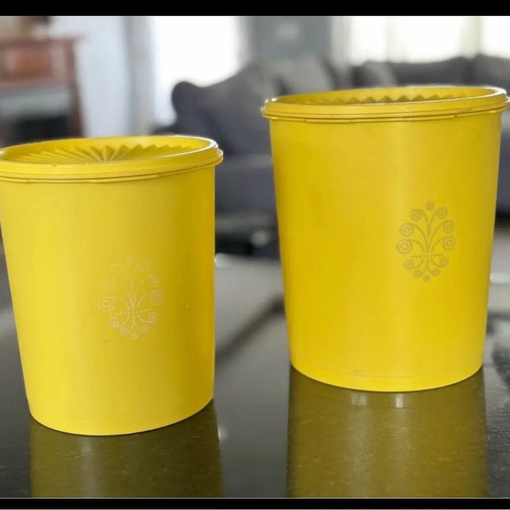 Vintage Tupperware‎ Yellow Daisy Servalier Canisters Yellow Retro Kitchen